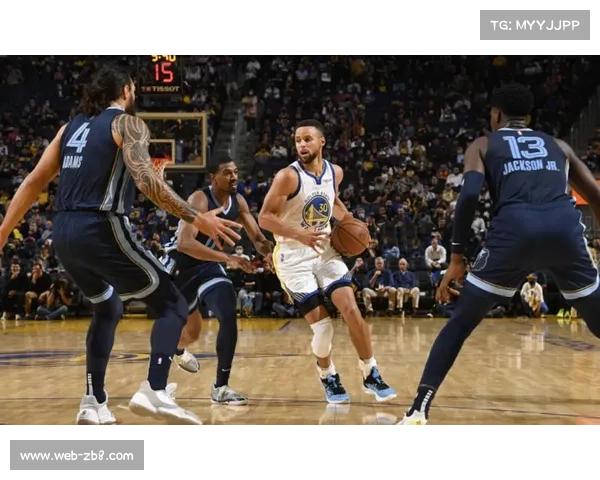 佩奇17分难救主 飞翼客场惨败于联盟领头羊遭遇连败困境